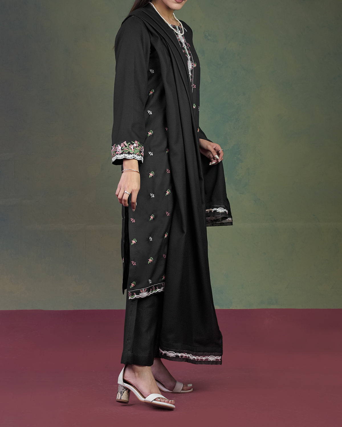 Embroidered Black 3pc